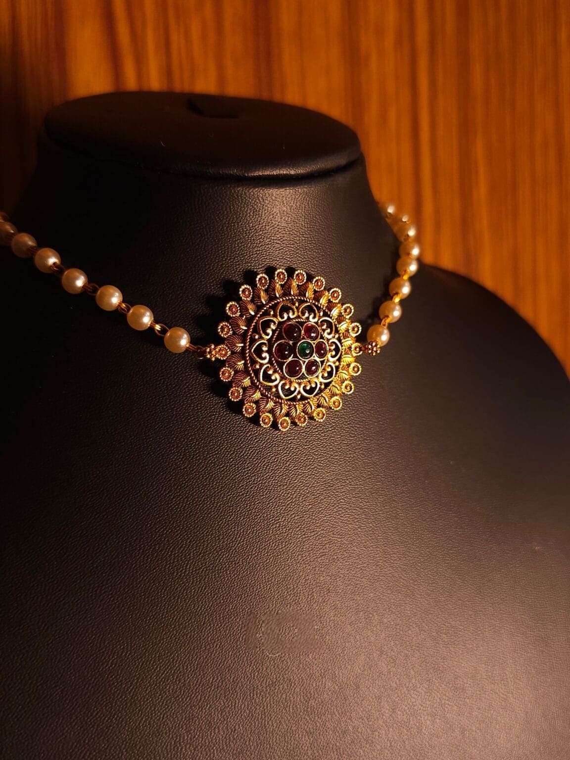 Pearl layer choker - Image 2