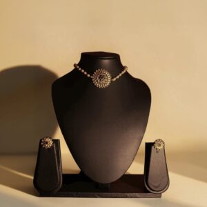 Elegant Simple Choker Set