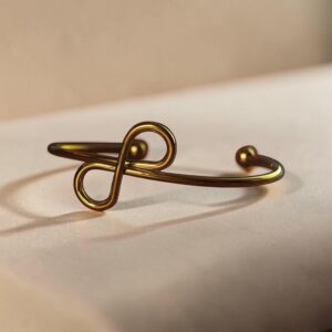 Anti tarnish Infinite Bangle