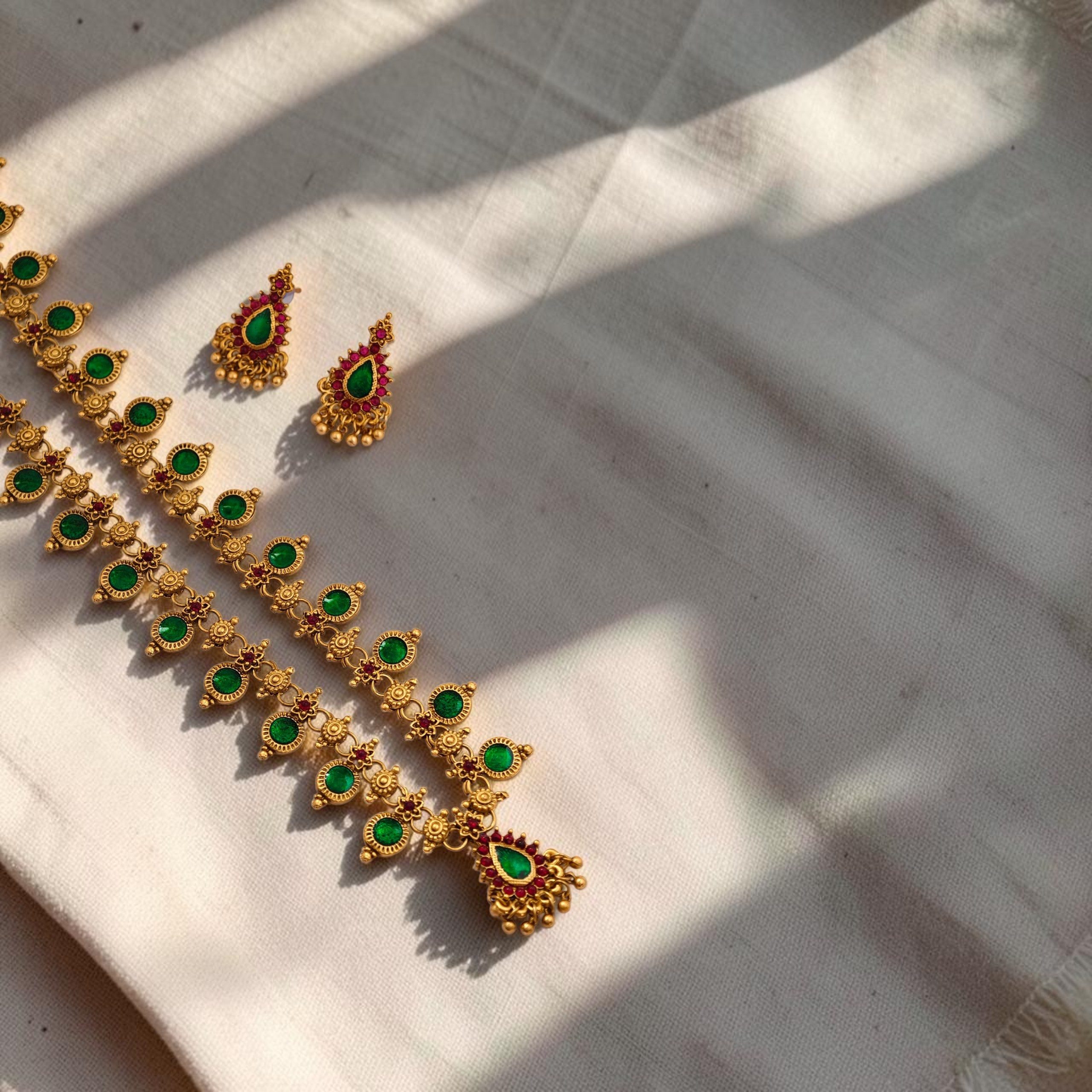 Nagapadam Round Long Set - Image 3