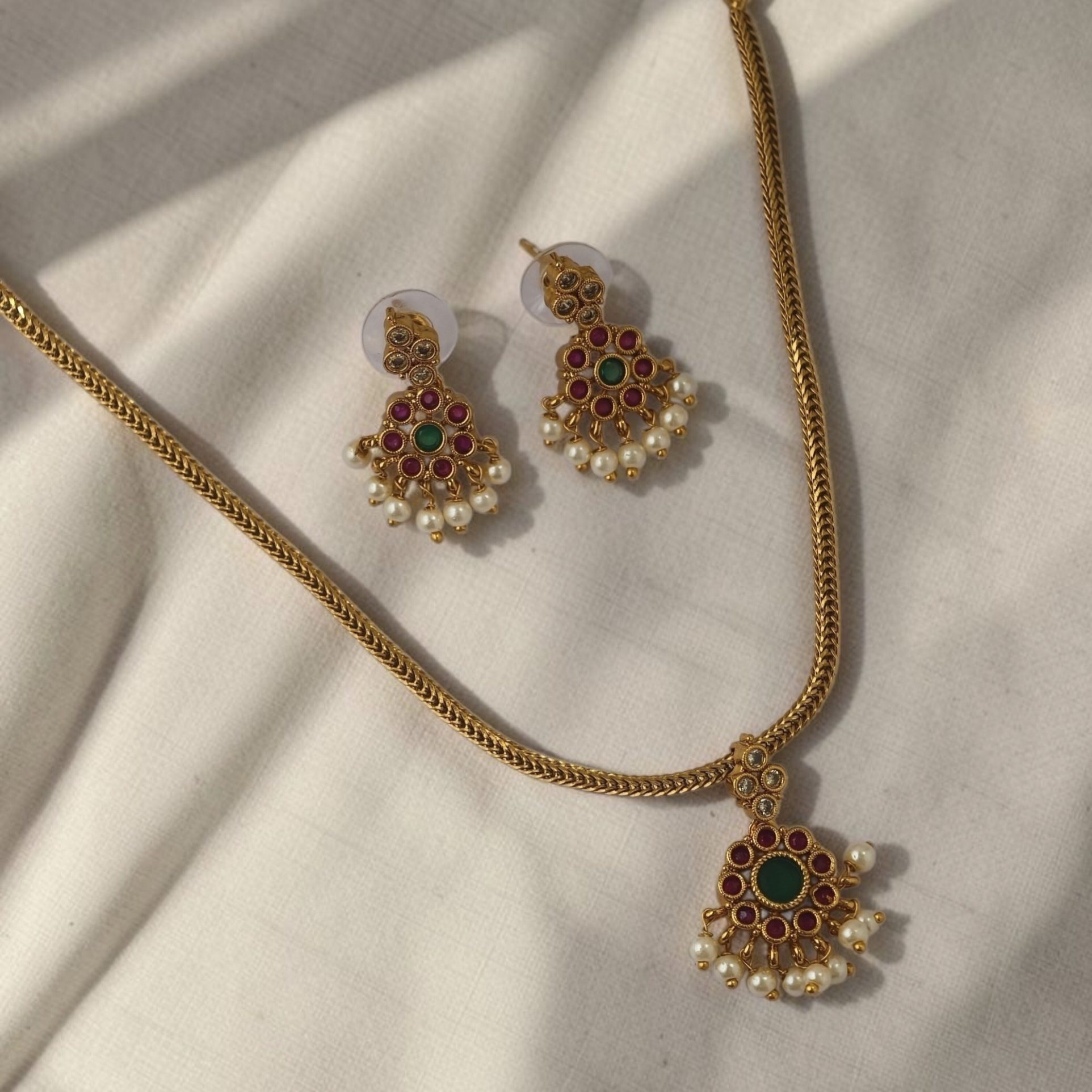 Simple Jewellery set